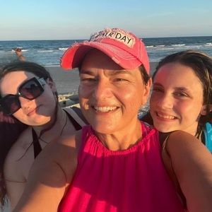 Meet your Posher, Heather